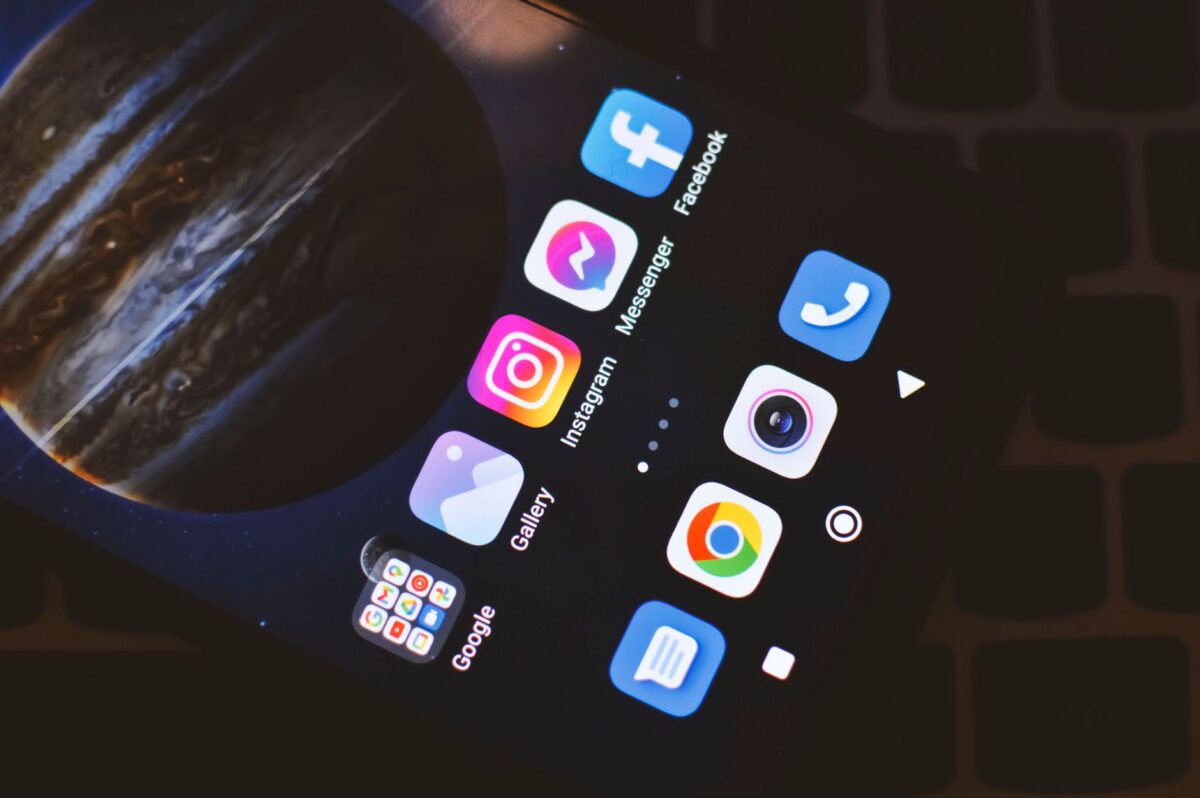 délai apparition google fiche apparaît mais